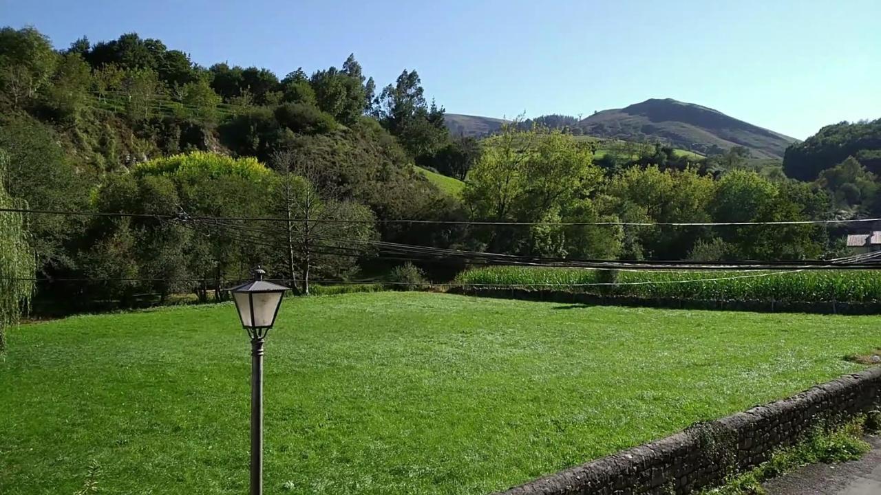 Hotel La Fuentona De Ruente Exteriér fotografie
